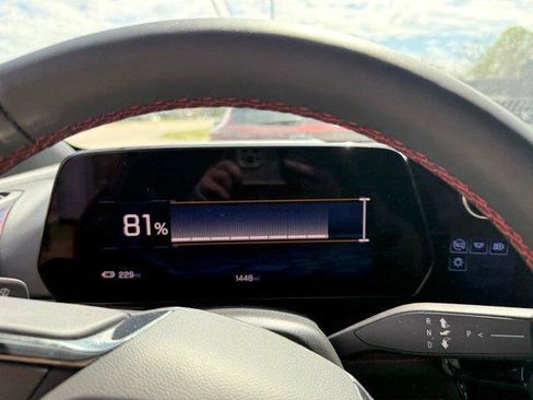 Used 2024 Chevrolet Blazer EV RS image 15