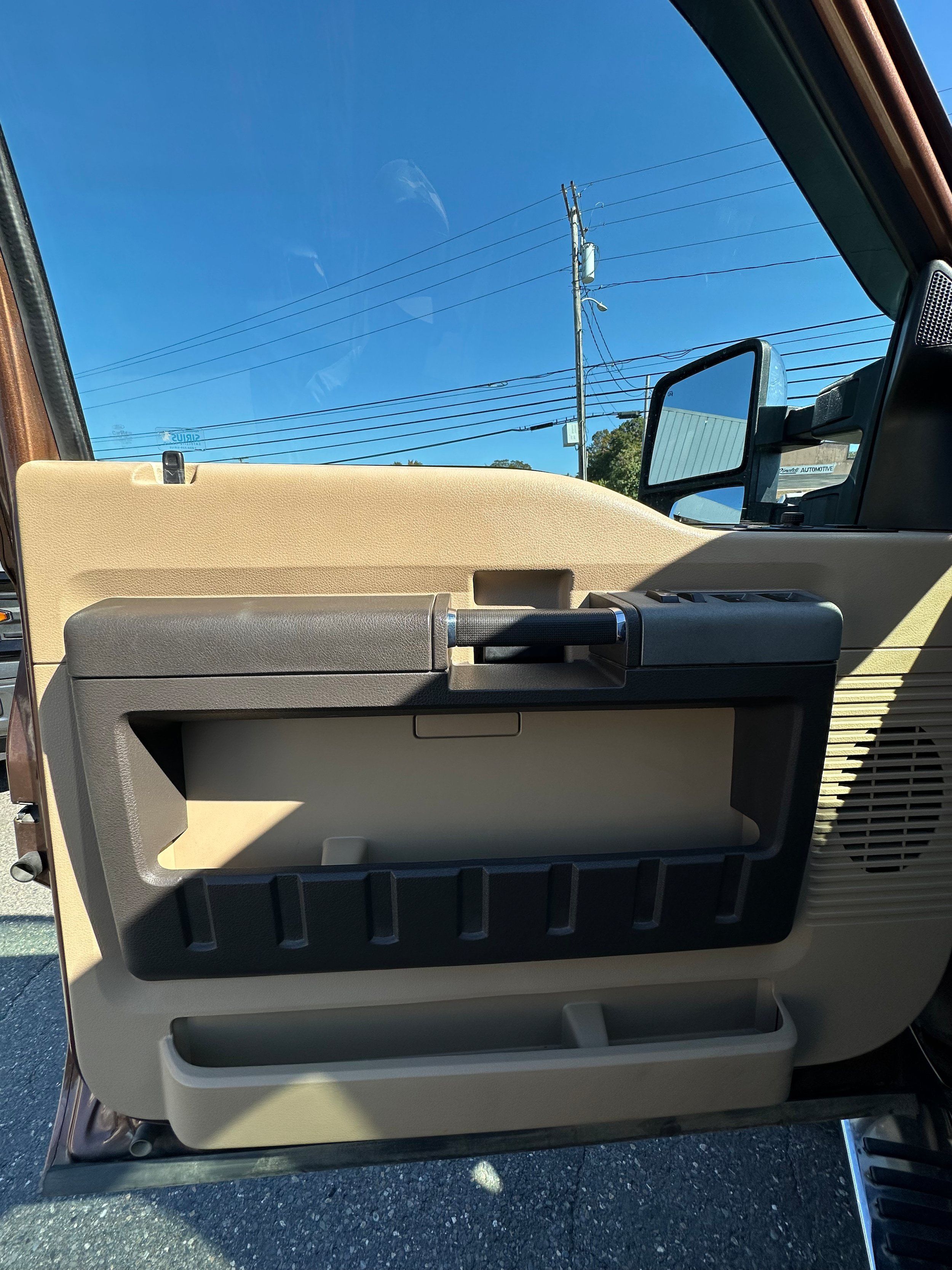 Used 2011 Ford F350 Lariat w/ Lariat Ultimate Pkg AWD/4WD image 16