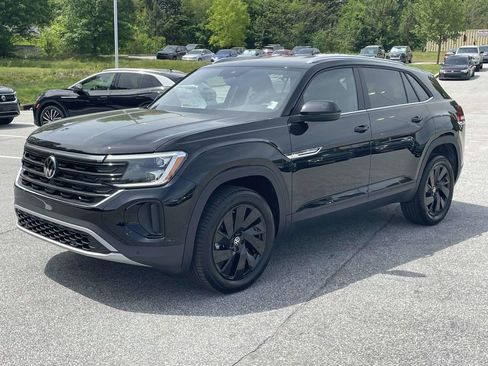 New 2026 Volkswagen Atlas Cross Sport SE AWD/4WD image 3