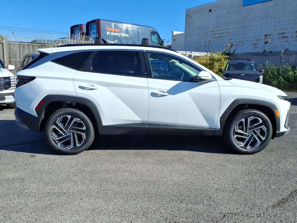 New 2026 Hyundai Tucson Limited AWD/4WD image 2