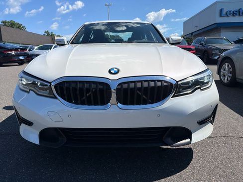 Used 2019 BMW 330i xDrive Sedan w/ Convenience Package AWD/4WD image 4