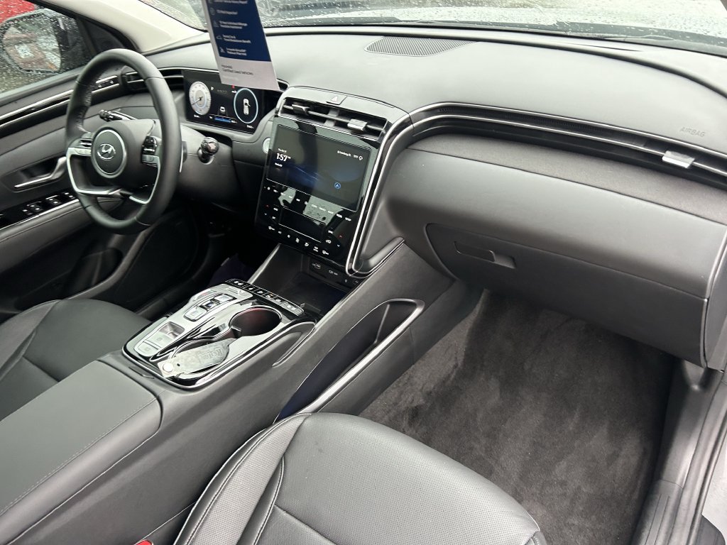 Certified 2024 Hyundai Tucson Limited FWD image 17