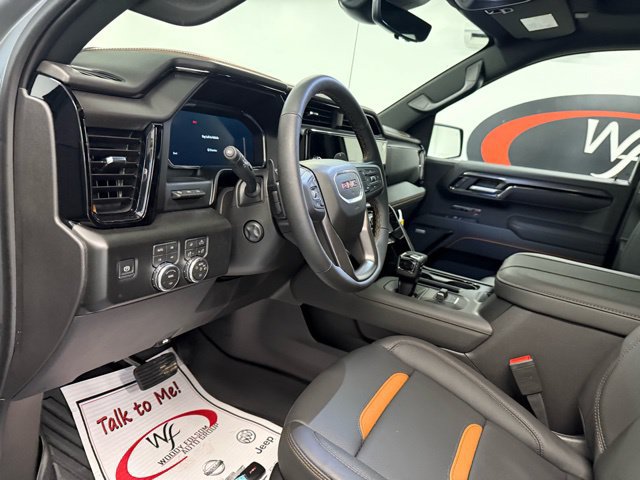 New 2026 GMC Sierra 1500 AT4 w/ AT4 Premium Package AWD/4WD image 14