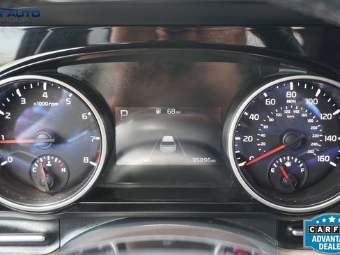 Used 2023 Kia Carnival EX FWD image 44