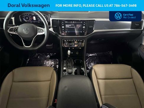 Certified 2022 Volkswagen Atlas Cross Sport SE image 24