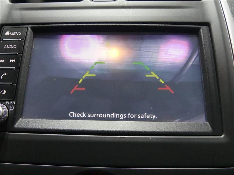 Used 2019 Nissan Versa SV FWD image 13