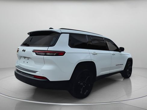 Used 2025 Jeep Grand Cherokee L Laredo image 27