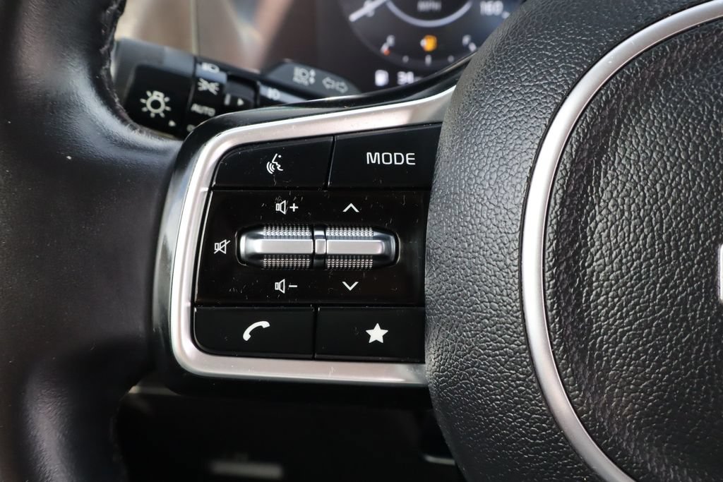 Used 2024 Kia Carnival SX FWD image 23