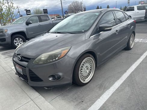 Used 2012 Ford Focus SEL image 4