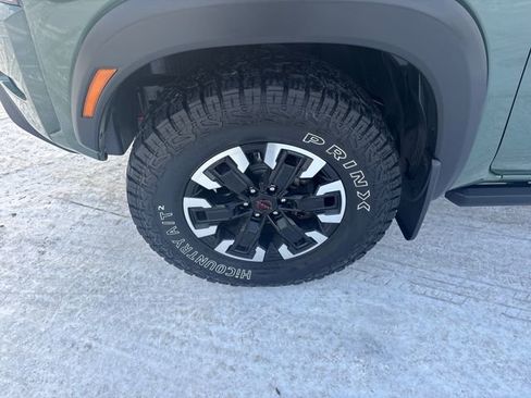Used 2023 Nissan Frontier PRO-4X w/ Pro Convenience Package AWD/4WD image 13