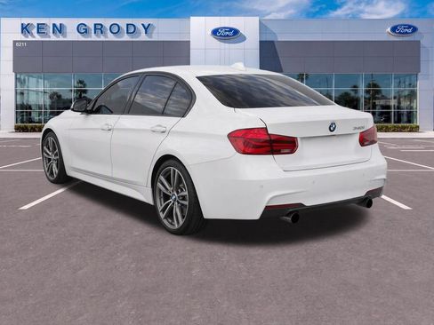 Used 2016 BMW 340i Sedan RWD image 4