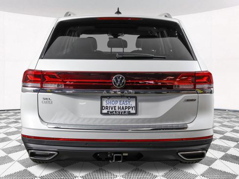 Used 2024 Volkswagen Atlas SEL AWD/4WD image 20
