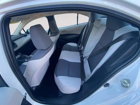 Used 2023 Toyota Corolla LE FWD image 13