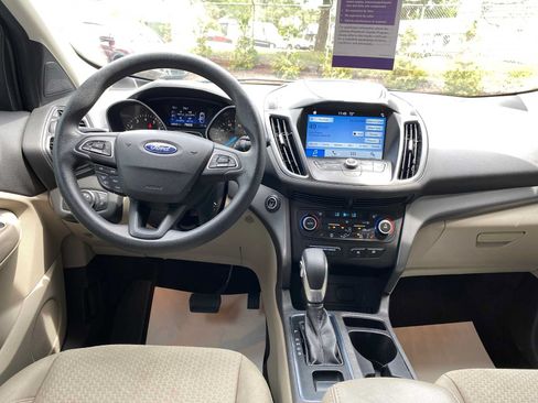 Used 2019 Ford Escape SE AWD/4WD image 8