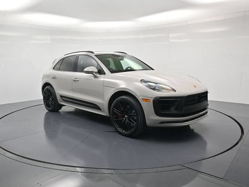 Used 2023 Porsche Macan GTS AWD/4WD image 43