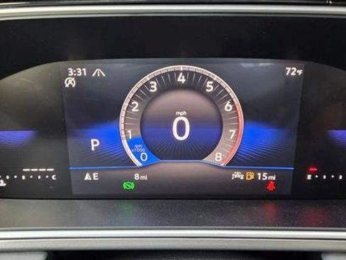 New 2026 Volkswagen Taos SE image 11