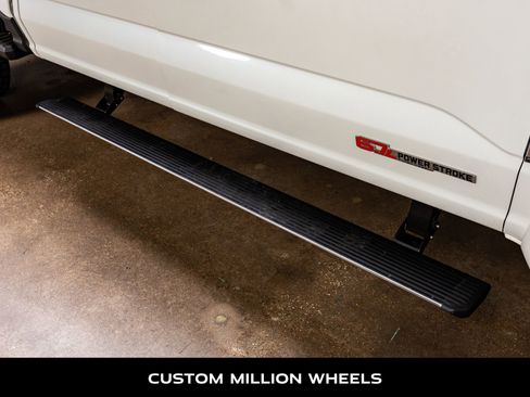 Used 2023 Ford F450 Lariat w/ Lariat Ultimate Package image 12