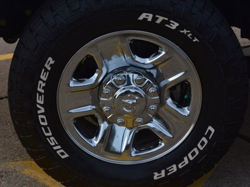 Used 2022 RAM 2500 Tradesman image 10