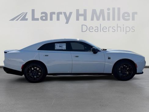 New 2026 Dodge Charger Scat Pack w/ Blacktop Package AWD/4WD image 7