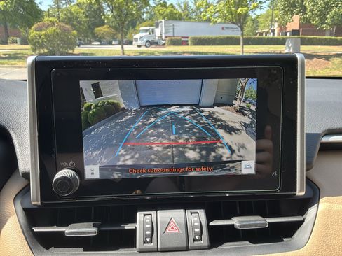 Used 2025 Toyota RAV4 XLE Premium AWD/4WD image 25