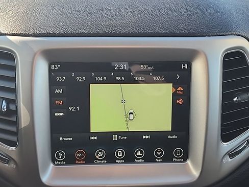 Used 2018 Jeep Compass Latitude w/ Popular Equipment Group image 24