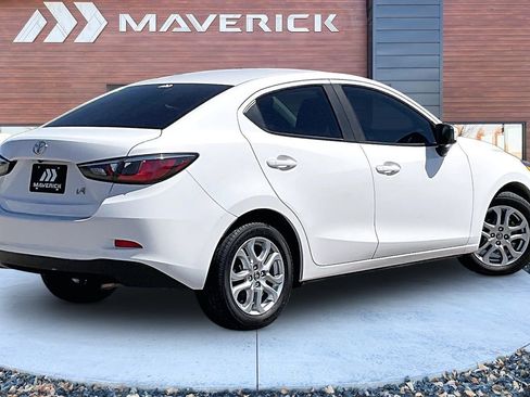 Used 2018 Toyota Yaris iA FWD image 5