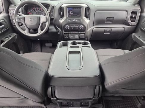 Used 2026 Chevrolet Silverado 1500 Custom Trail Boss AWD/4WD image 16
