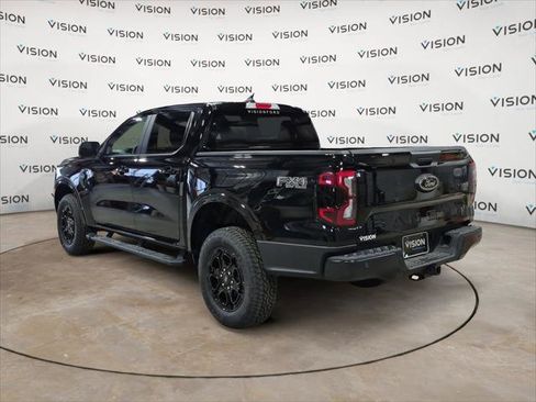 New 2025 Ford Ranger Lariat w/ FX4 Off-Road Package image 3