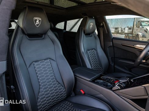 Used 2024 Lamborghini Urus S AWD/4WD image 45