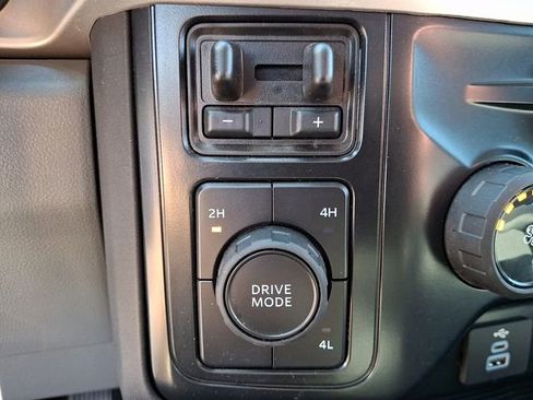 Certified 2026 Ford F350 XLT AWD/4WD image 23