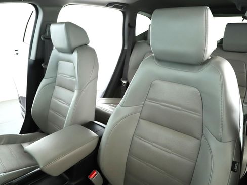 Used 2019 Honda CR-V EX-L image 4