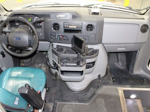 Used 2015 Ford E-450 and Econoline 450 Super Duty w/ Shuttle Bus Prep Package image 18