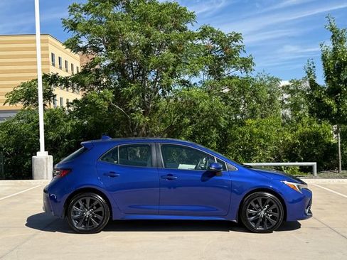 Used 2025 Toyota Corolla XSE FWD image 6