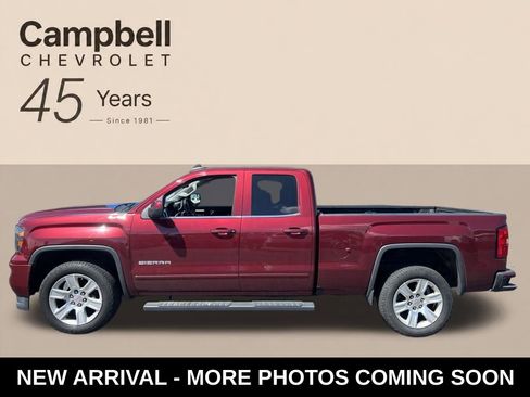 Used 2017 GMC Sierra 1500 SLE w/ SLE Value Package AWD/4WD image 2
