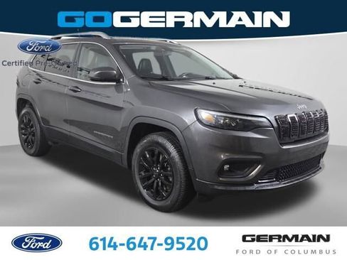 Used 2019 Jeep Cherokee Latitude Plus w/ Cold Weather Group image 4