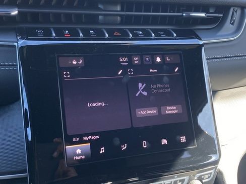 New 2025 Jeep Grand Cherokee Altitude image 21