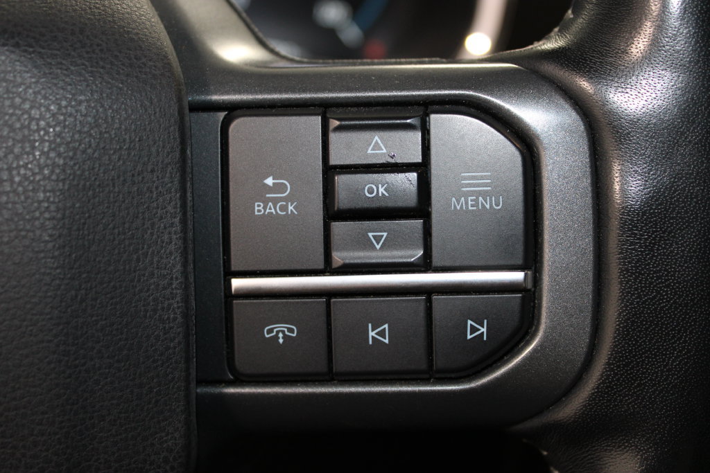 Used 2021 Ford F150 Lariat w/ Equipment Group 502A High AWD/4WD image 22