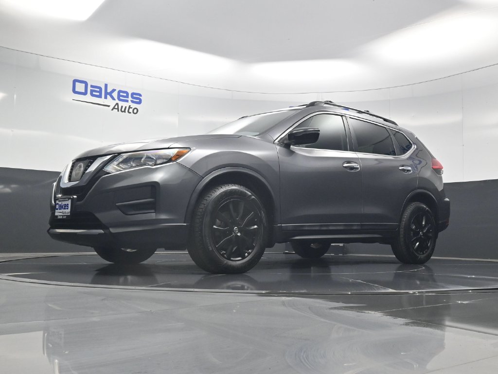 Used 2017 Nissan Rogue SV w/ Midnight Edition AWD/4WD image 39