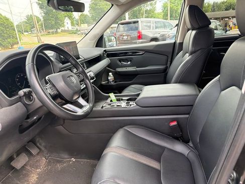 Used 2024 Honda Pilot EX-L image 13