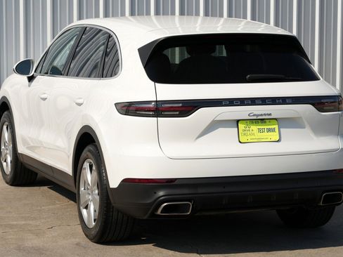 Used 2020 Porsche Cayenne image 51