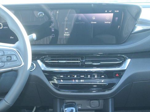 New 2026 Buick Envista Avenir image 8