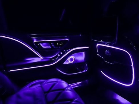 Used 2024 Mercedes-Benz Maybach S 580 4MATIC image 38