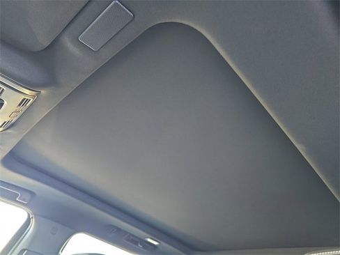 New 2026 GMC Yukon XL AT4 Ultimate w/ LPO, Floor Liner Package image 20