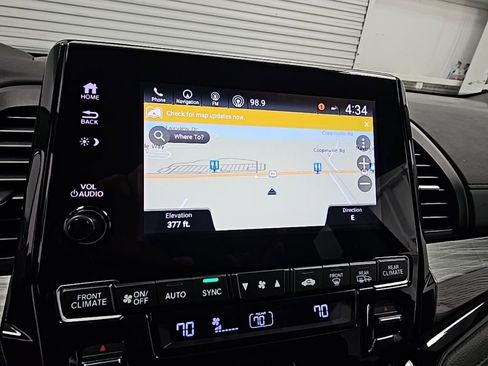 Used 2024 Honda Odyssey Elite image 14