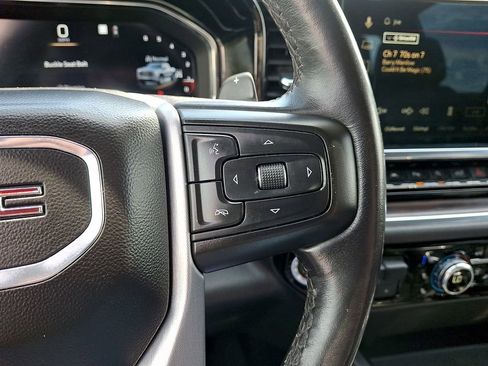Used 2022 GMC Sierra 1500 SLT w/ SLT Premium Plus Package AWD/4WD image 20