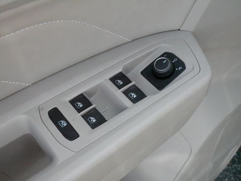 Certified 2023 Volkswagen Atlas SE AWD/4WD image 19