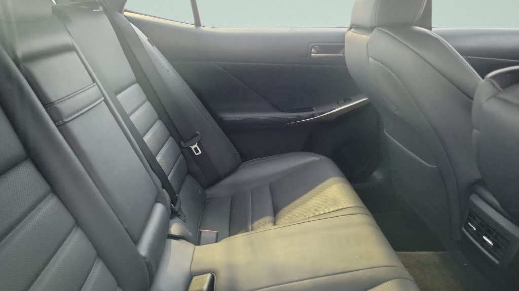 Used 2018 Lexus IS 300 F Sport w/ F Sport Package RWD image 6