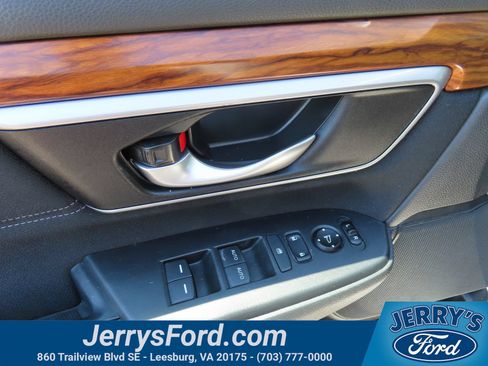 Used 2017 Honda CR-V EX image 13