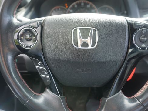 Used 2017 Honda Accord Sport Special Edition image 8