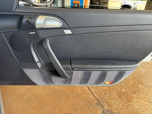 Used 2011 Porsche 911 Turbo image 26